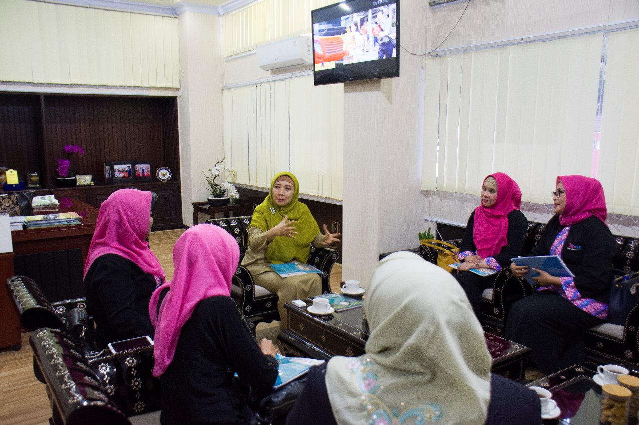 Wakil Gubernur NTB Beri Dukungan Untuk Pameran Nuansa Tanpa Batas