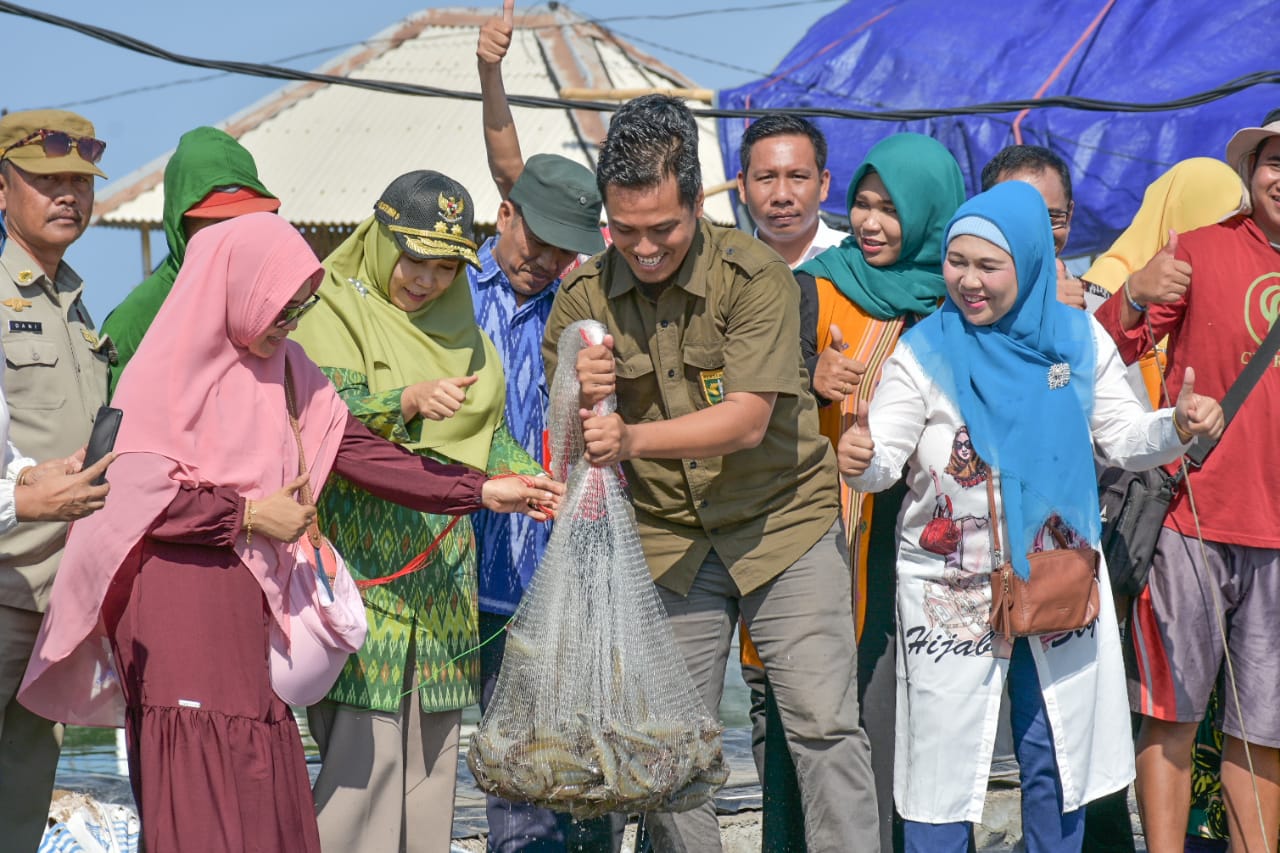 PERESMIAN BUDIDAYA UDANG DI KLU