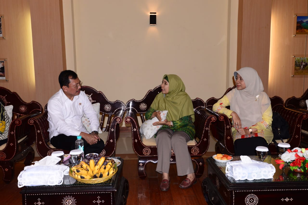 MENKES KUNJUNGI NTB, BAHAS STUNTING HINGGA PERAN POSYANDU