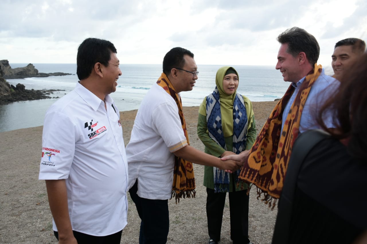 BERTEMU WAMEN BUMN DAN INVESTOR, GUBERNUR BAHAS PROYEK THE MANDALIKA