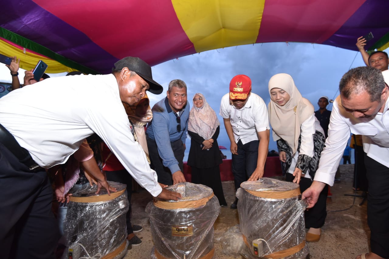 TAK HANYA TANAM MANGROVE, GUBERNUR AJAK WARGA MENANAM HARAPAN