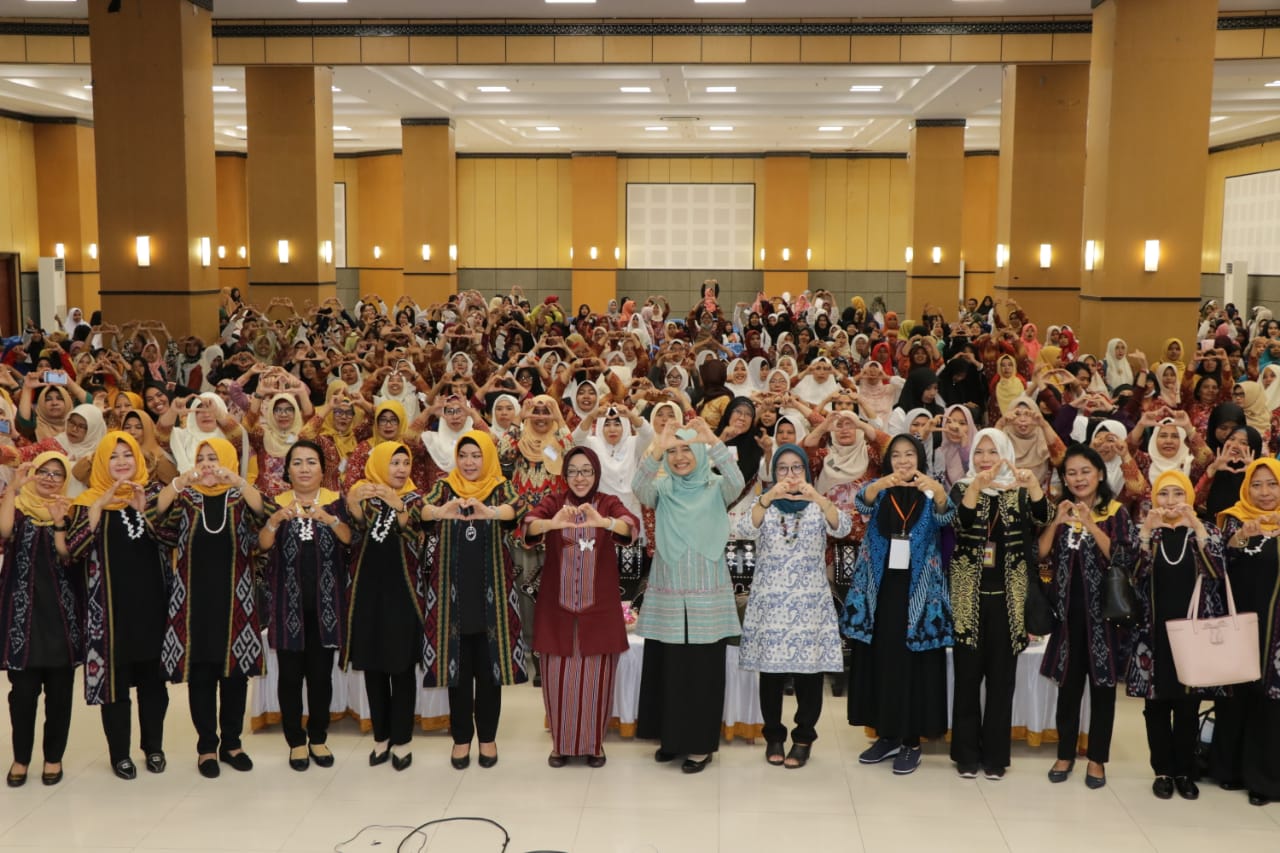 PENDIDIKAN KARAKTER BAGI ANAK PERLU DITANAMKAN SEJAK USIA DINI