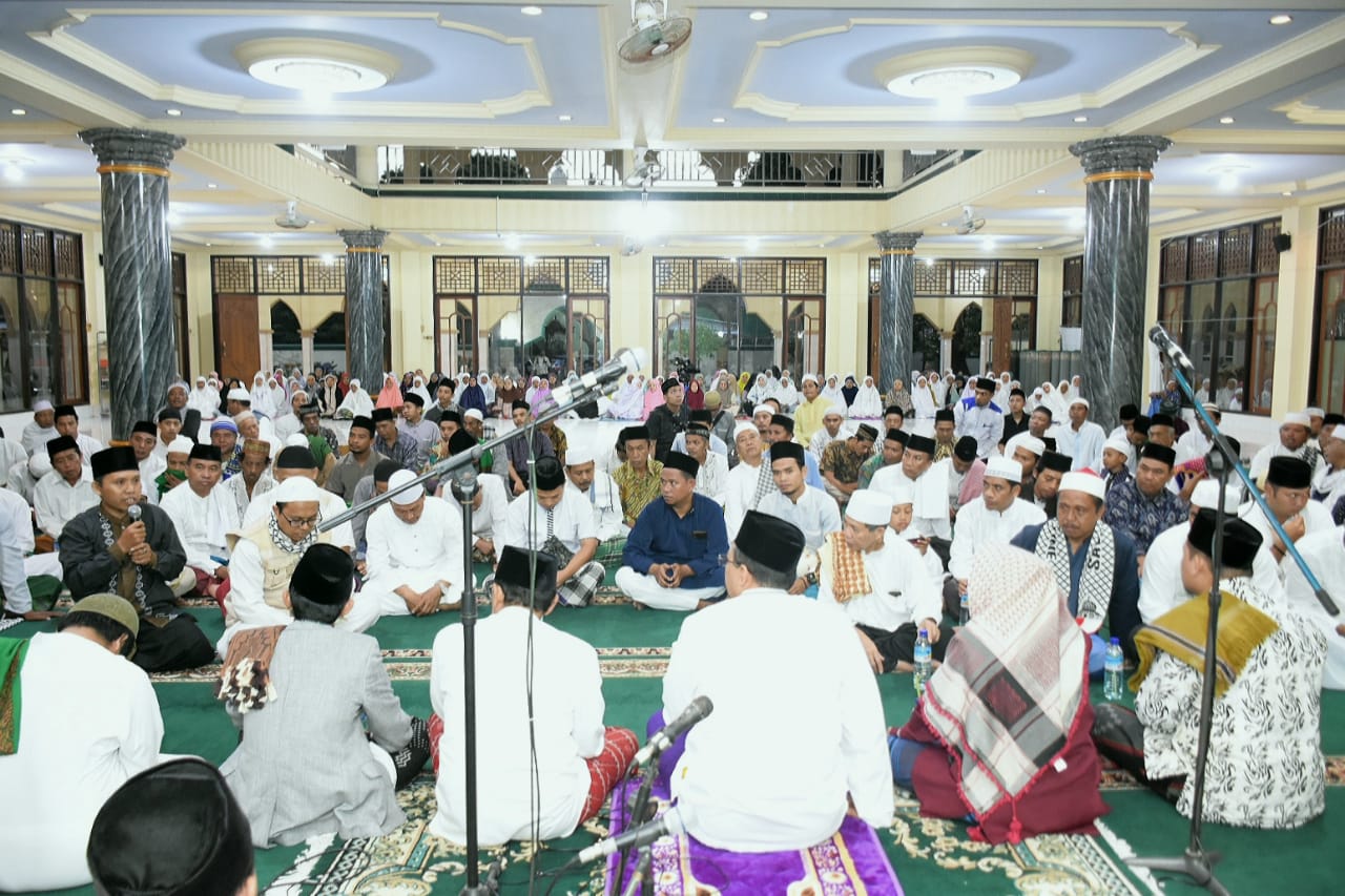 SAFARI SUBUH, CARA MENGHILANGKAN SEKAT ANTARA PEMIMPIN DAN MASYARAKATNYA