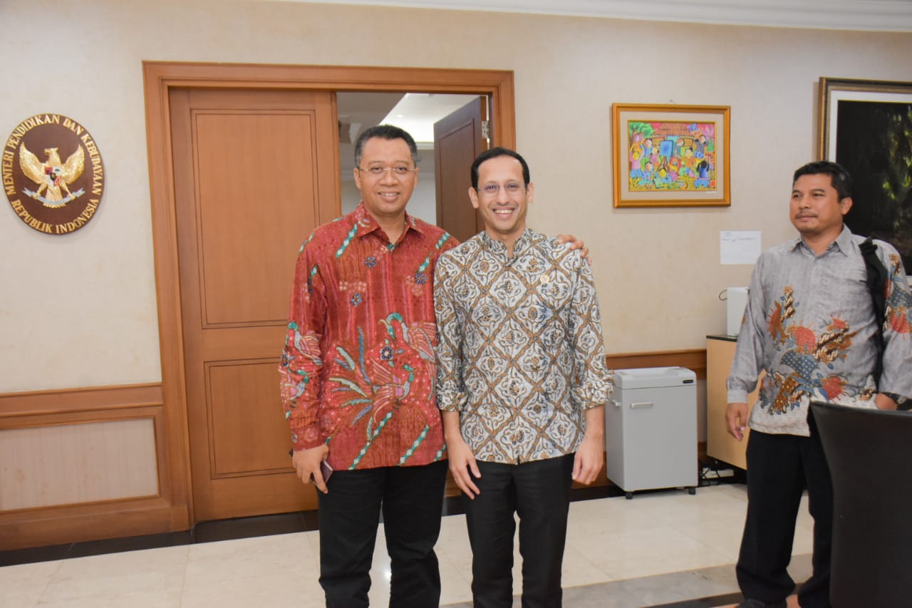 Gubernur NTB bersama Menteri Pendidikan dan Kebudayaan RI