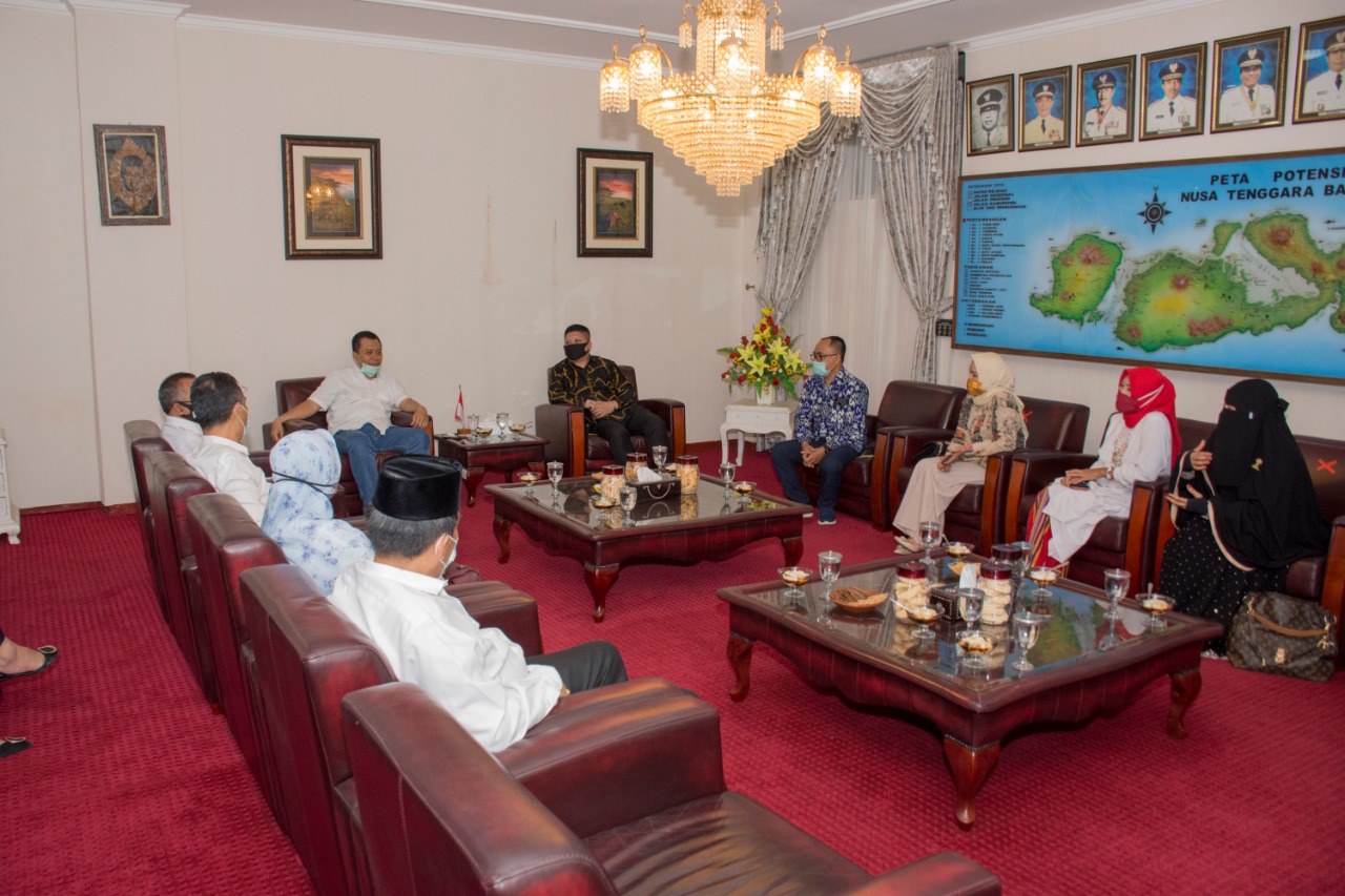 GUBERNUR SILATURRAHIM DENGAN HIPMI NTB