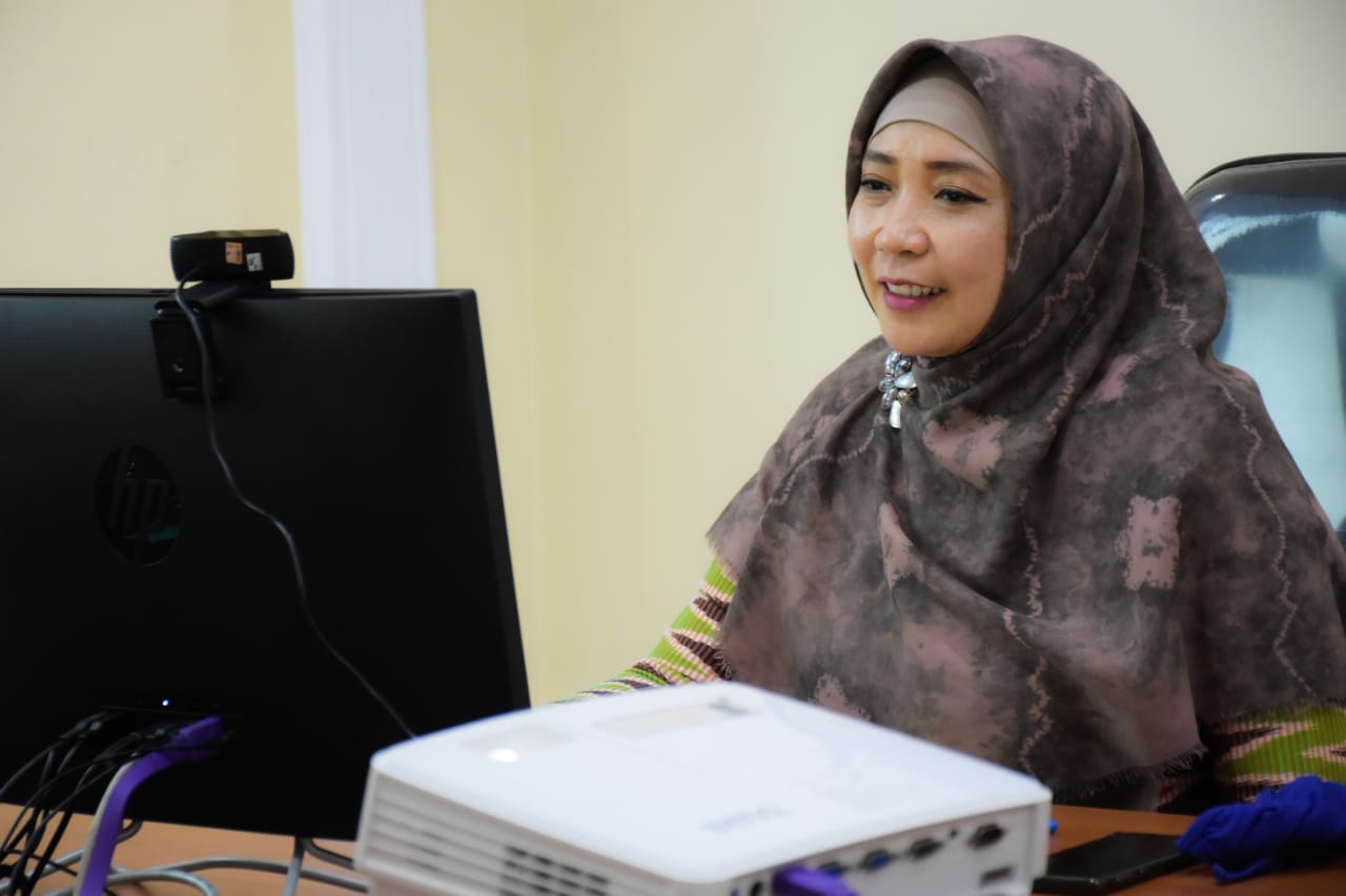 DALAM WEBINAR IKATAN ALUMNI S3 UNJ, WAGUB PAPARKAN SEJUMLAH PROGRAM PENDIDIKAN DI NTB