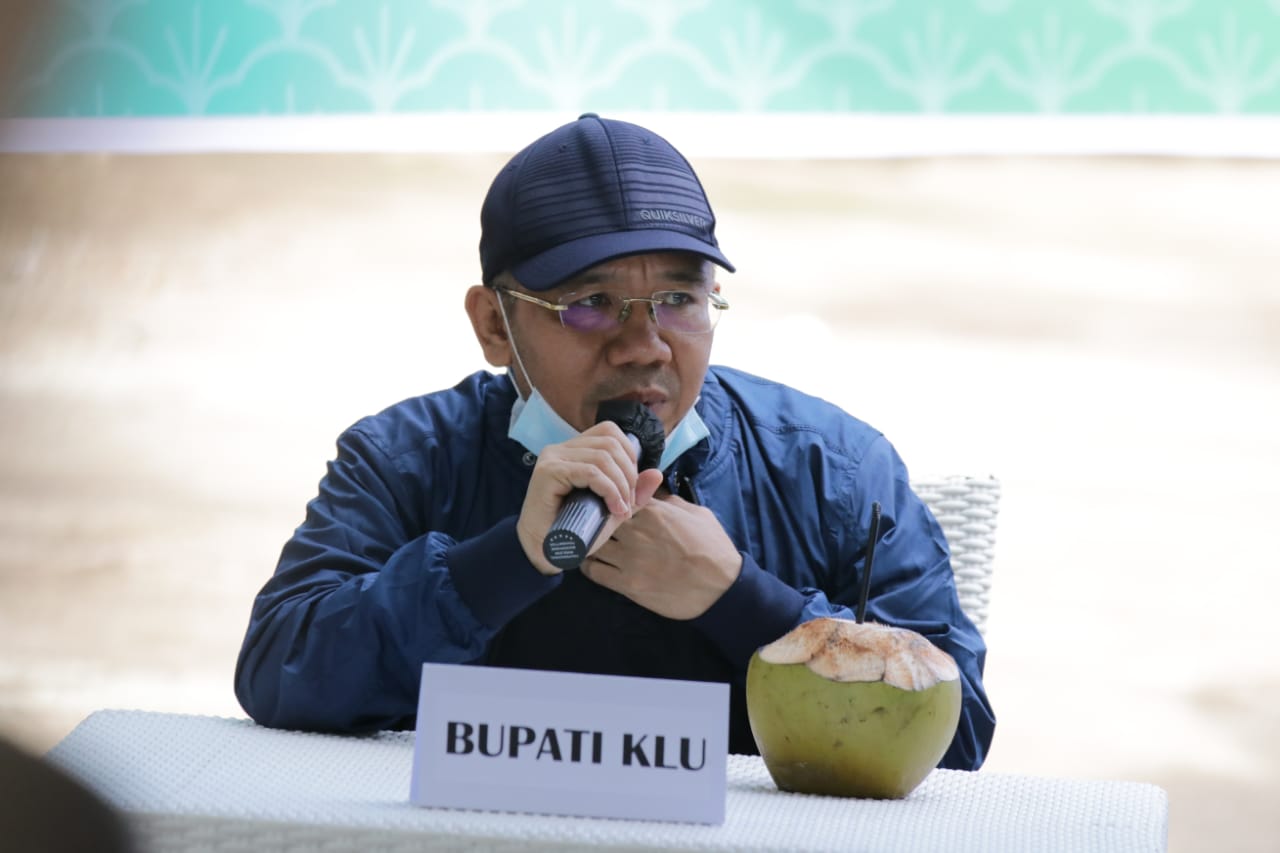 PELAKU PARIWISATA SAMBUT GEMBIRA PEMBUKAAN TIGA GILI