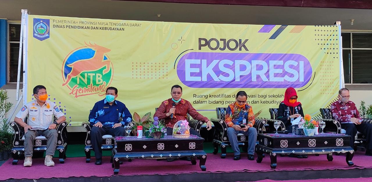 BANG ZUL SEMANGATI REMAJA NTB UNTUK TERUS BERKARYA