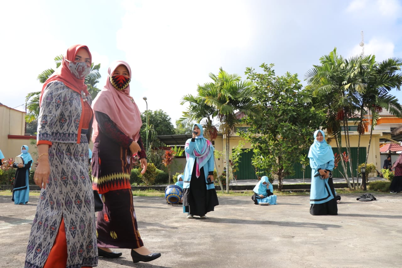 JELANG KENORMALAN BARU, PENGRAJIN DAN SENIMAN QASIDAH DIMINTA PERSIAPKAN DIRI