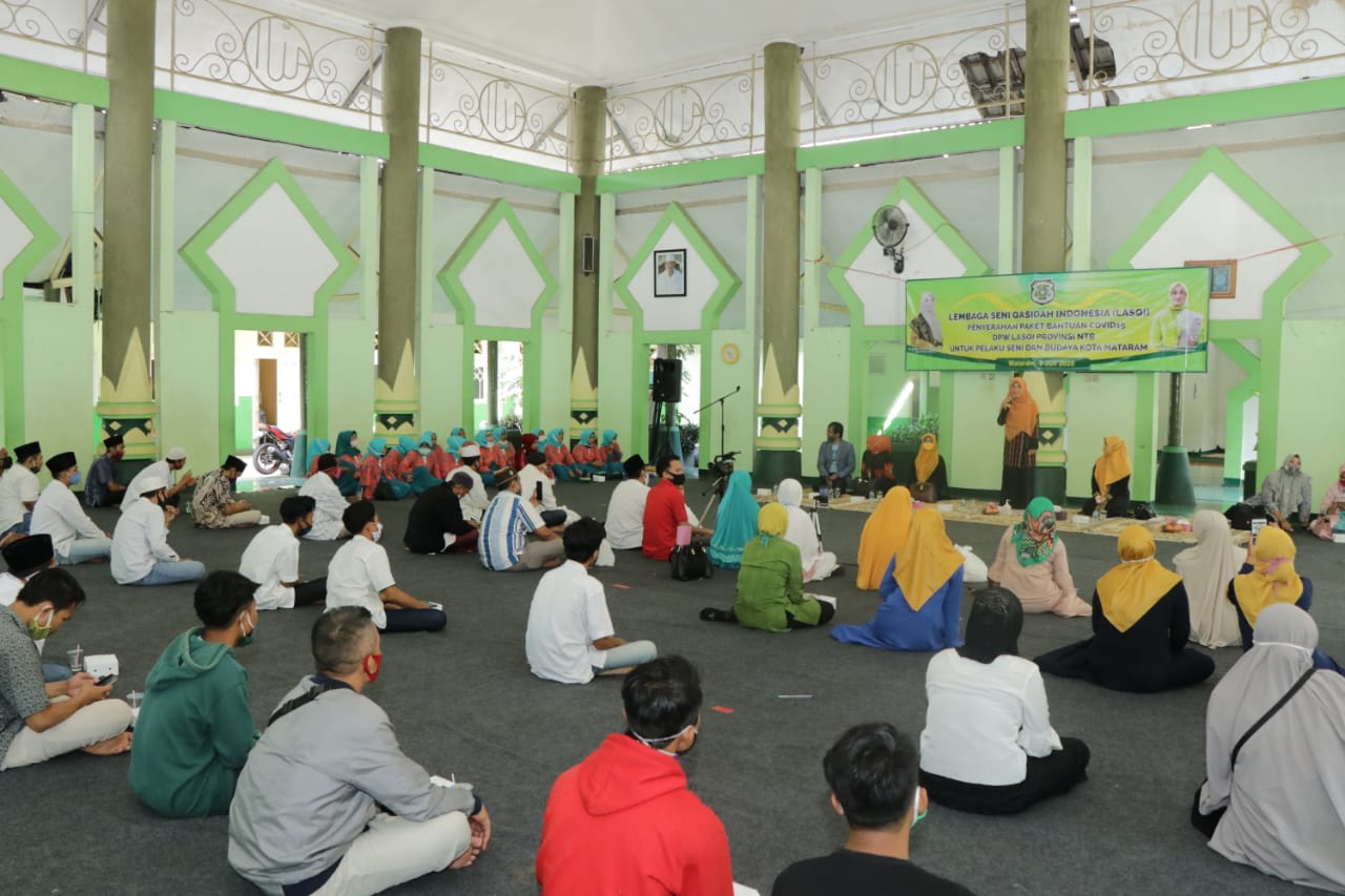 BUNDA NIKEN AJAK MASYARAKAT LESTARIKAN WARISAN SENI DAN BUDAYA UNTUK GENERASI PENERUS