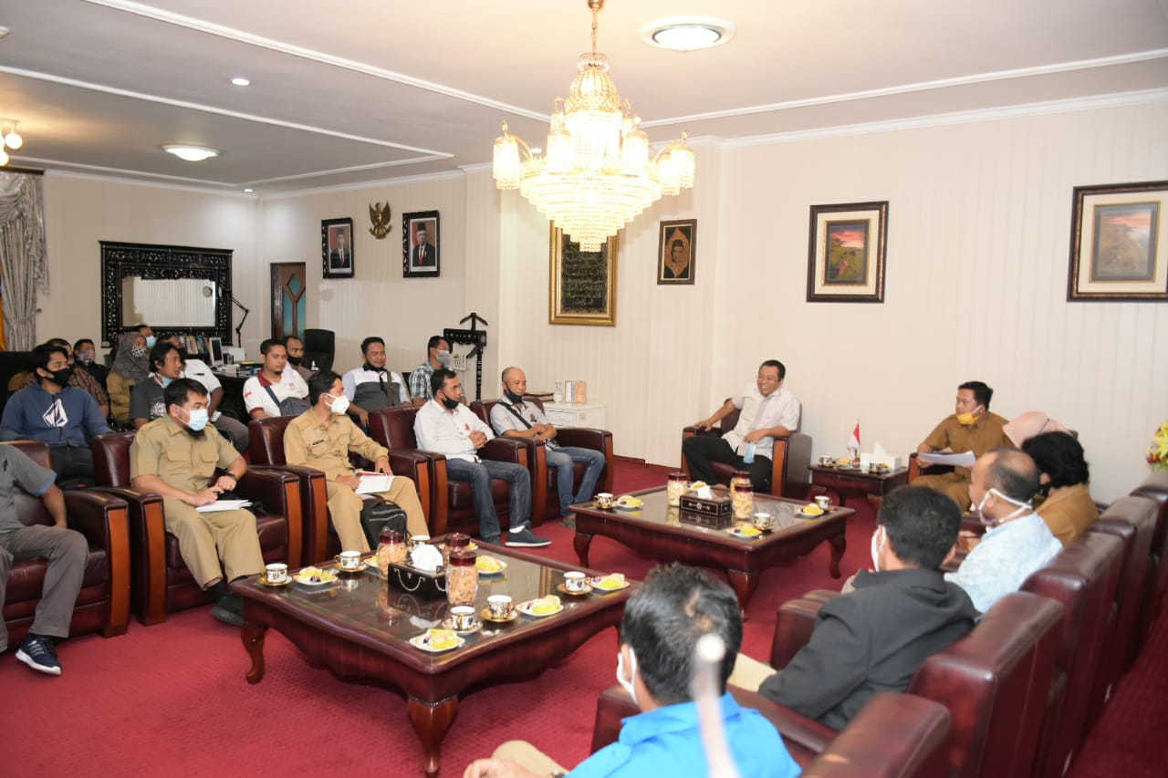 GUBERNUR INGIN 500 MOTOR LISTRIK SEMARAKKAN HUT KEMERDEKAAN