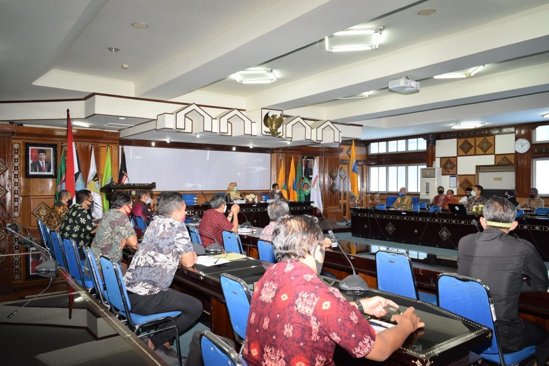WAGUB AJAK SELURUH KEPALA UPTD LHK BANGUN SINERGI UNTUK SUKSESKAN NTB HIJAU
