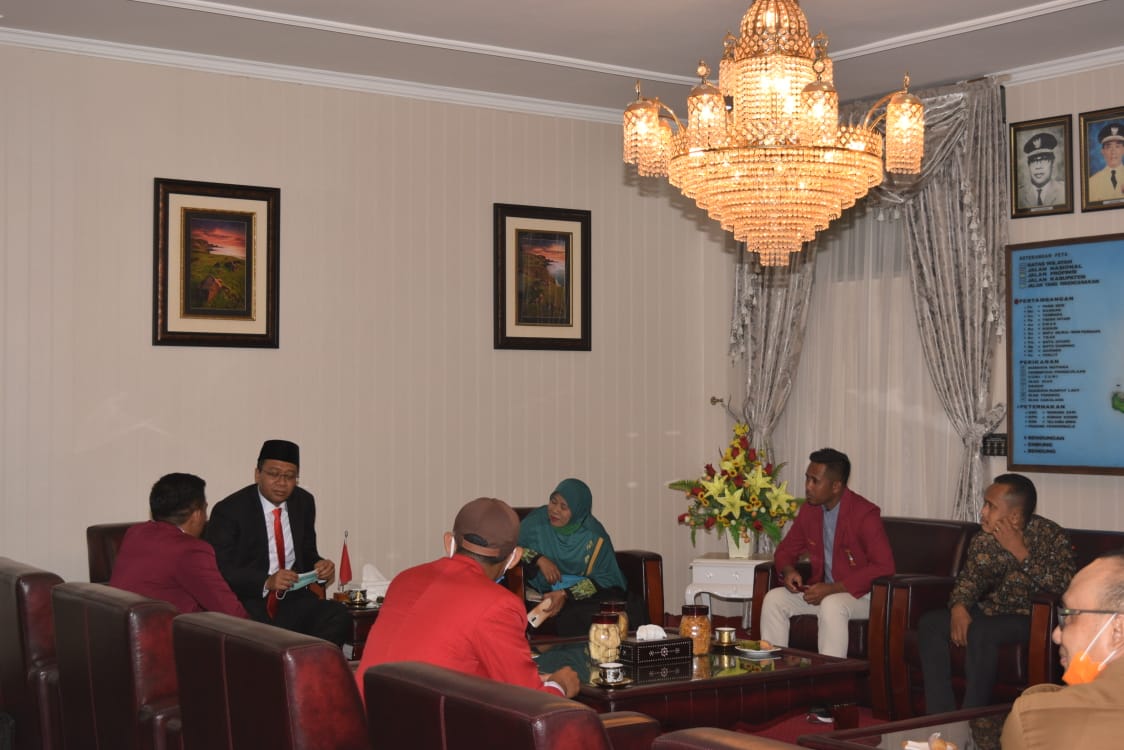 GUBERNUR : MARI KITA MAJUKAN NTB MULAI DARI DESA