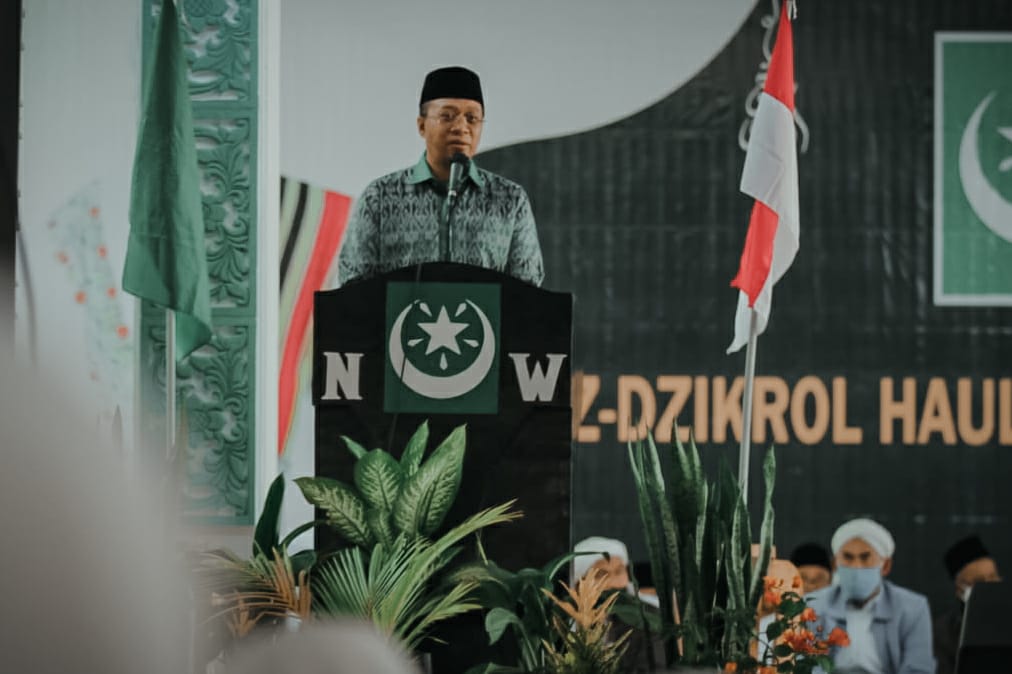 HADIRI PELEPASAN SANTRI MDQH AL -MAJIDIYYAH, GUBERNUR INGATKAN PROTOKOL KESEHATAN
