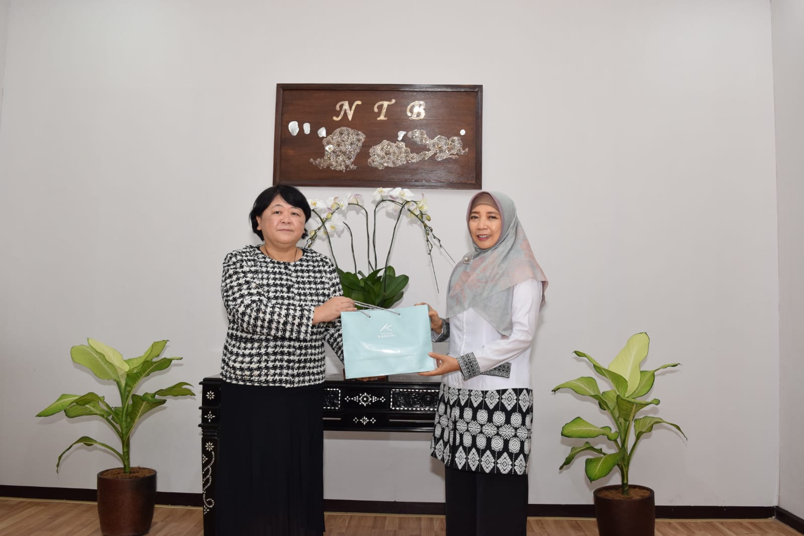 Wagub NTB Menerima Kedatangan Konjen Jepang