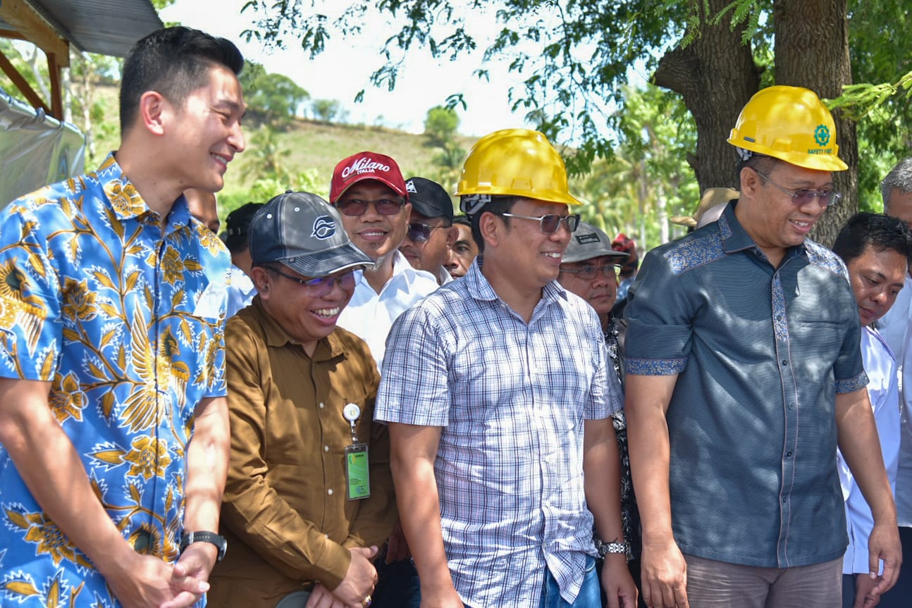 Gubernur NTB dan Kepala BPN Groundbreaking Pembangunan Pelabuhan Teluk Santong Sumbawa