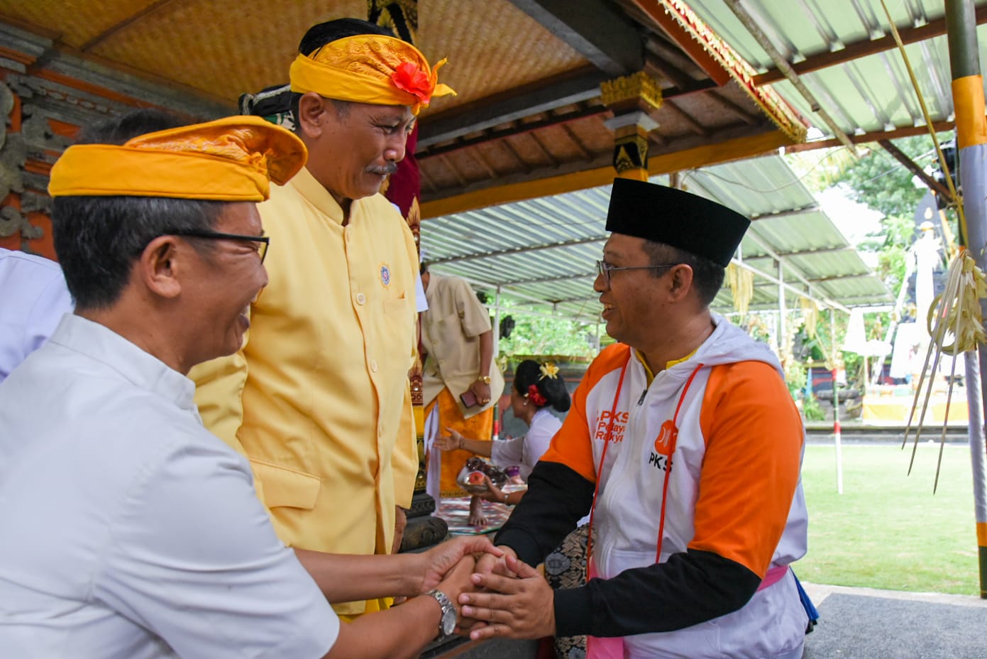 Gubernur NTB Ajak Umat Hindu di Lombok Tengah Kokohkan Persaudaraan
