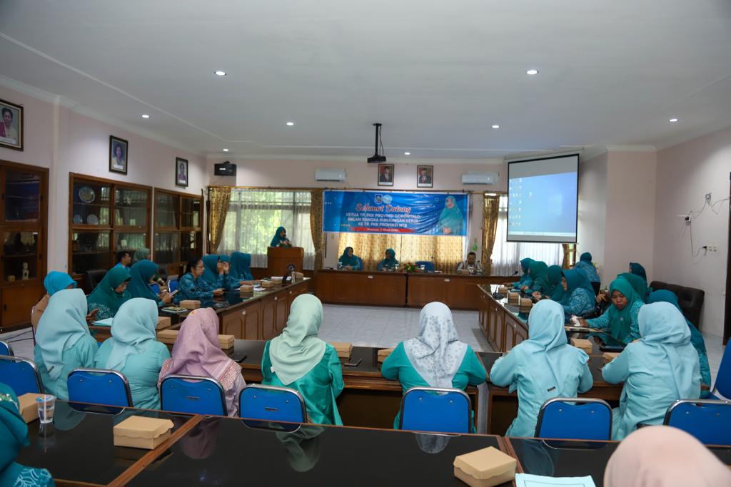 TP PKK NTB Sukses Bentuk Desa Model PAAREDI, TP PKK Gorontalo Kunjungi NTB