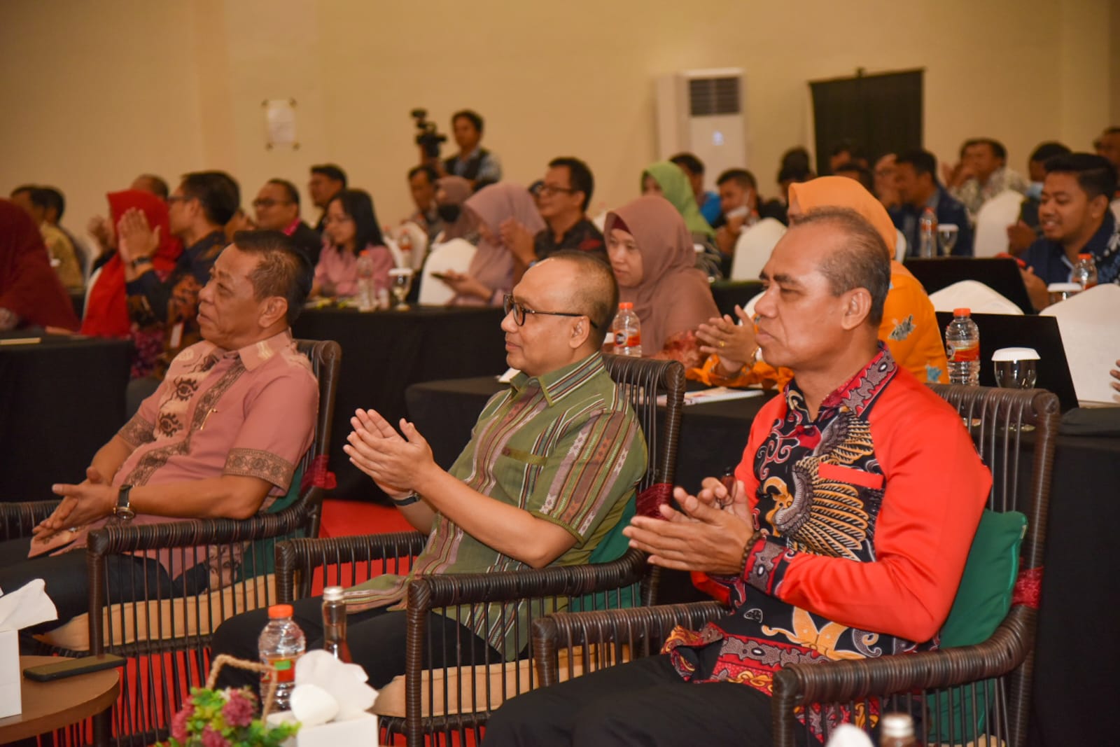 Hadiri Rapat Asistensi SIPD, Wakil Gubernur Minta Peserta Sempatkan Tonton WSBK