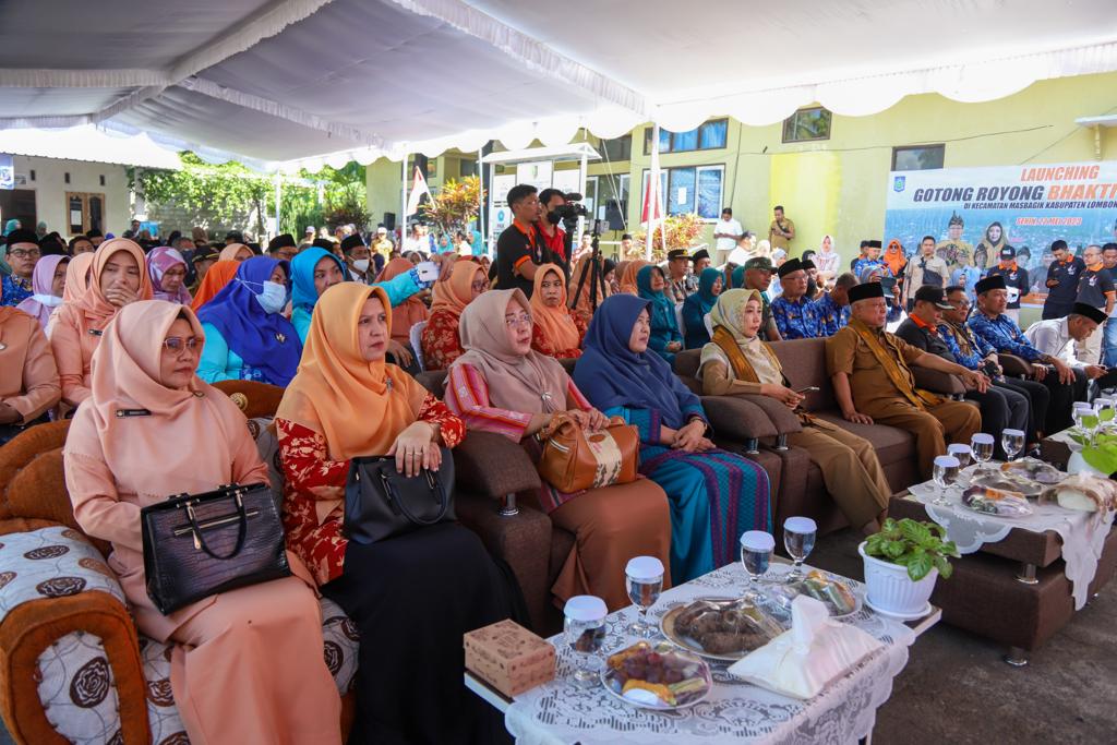 Wagub NTB Ajak Masyarakat Lombok Timur Gotong Royong Tekan Stunting