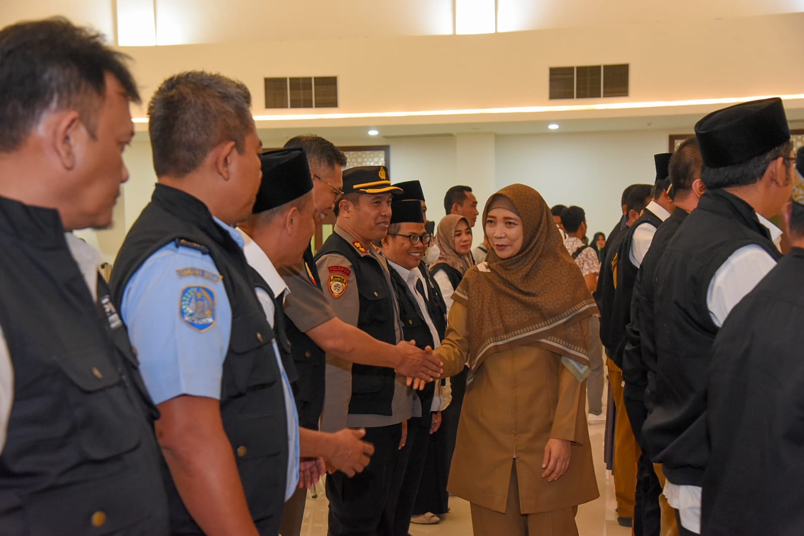 Wagub NTB Kukuhkan PPIH Embarkasi Lombok