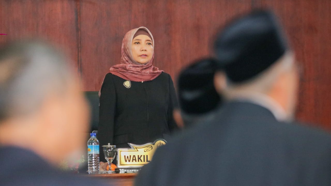 Perkuat Kapabilitas dan Daya Saing Industri Perbankan, Pemprov Ajukan Raperda Perubahan Bank NTB Syariah