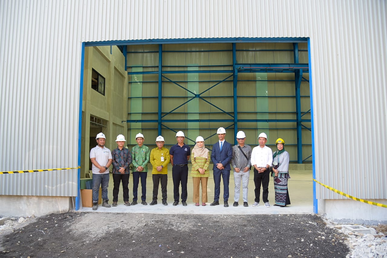 WAKIL GUBERNUR NTB MENINJAU PEMBANGUNAN PABRIK RDF (REFUSE DERIVIDE FLUEL) DAN ECO BLOCK SOLUTION