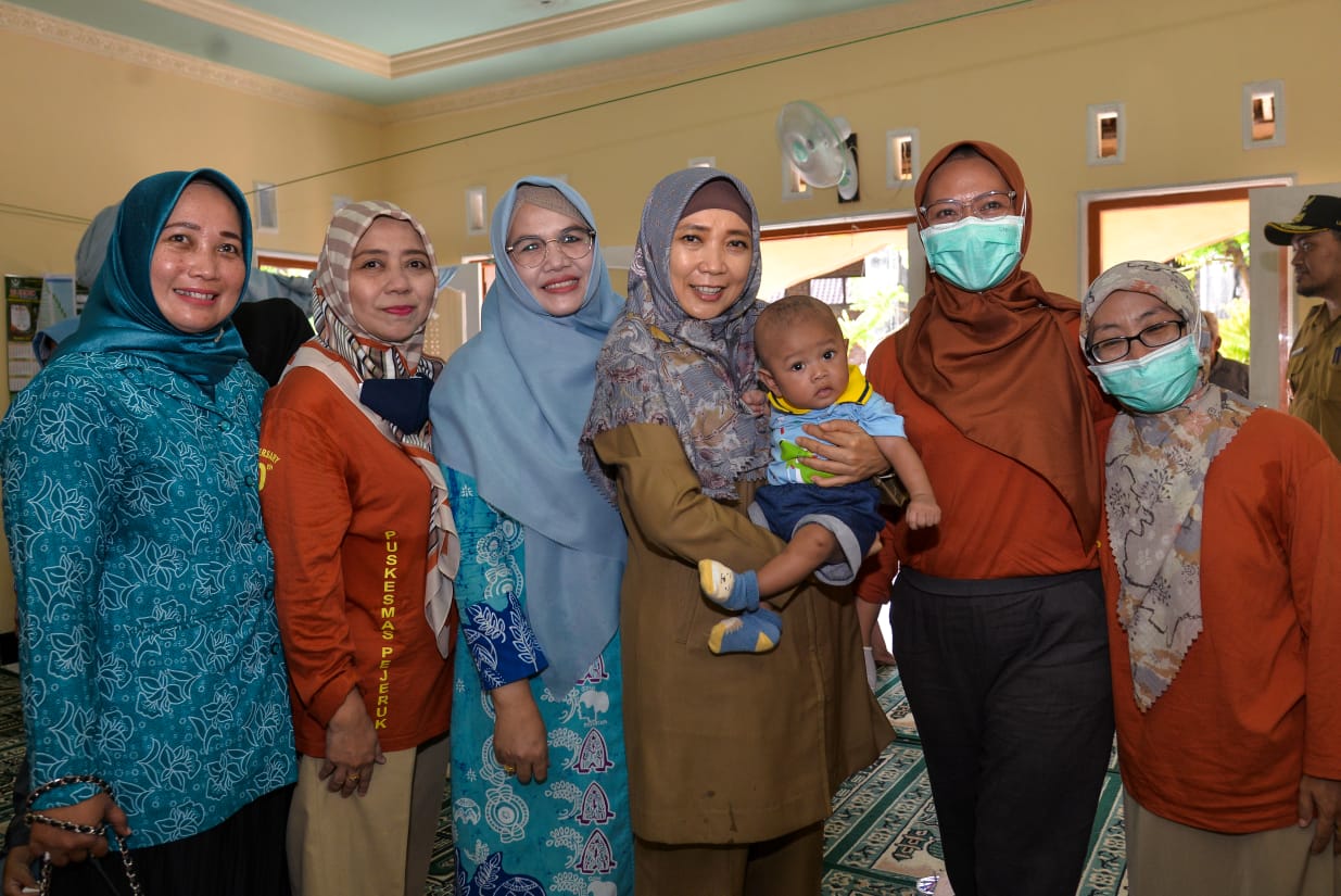 Wagub NTB Kunjungi Tiga Posyandu Keluarga di Kota Mataram