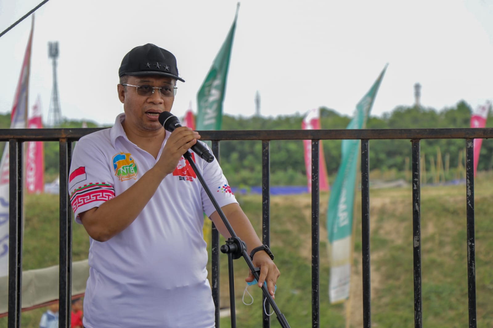 Road to MXGP Lombok Sumbawa Kejurnas Grasstrack di Mataram Sedot Ribuan Penonton