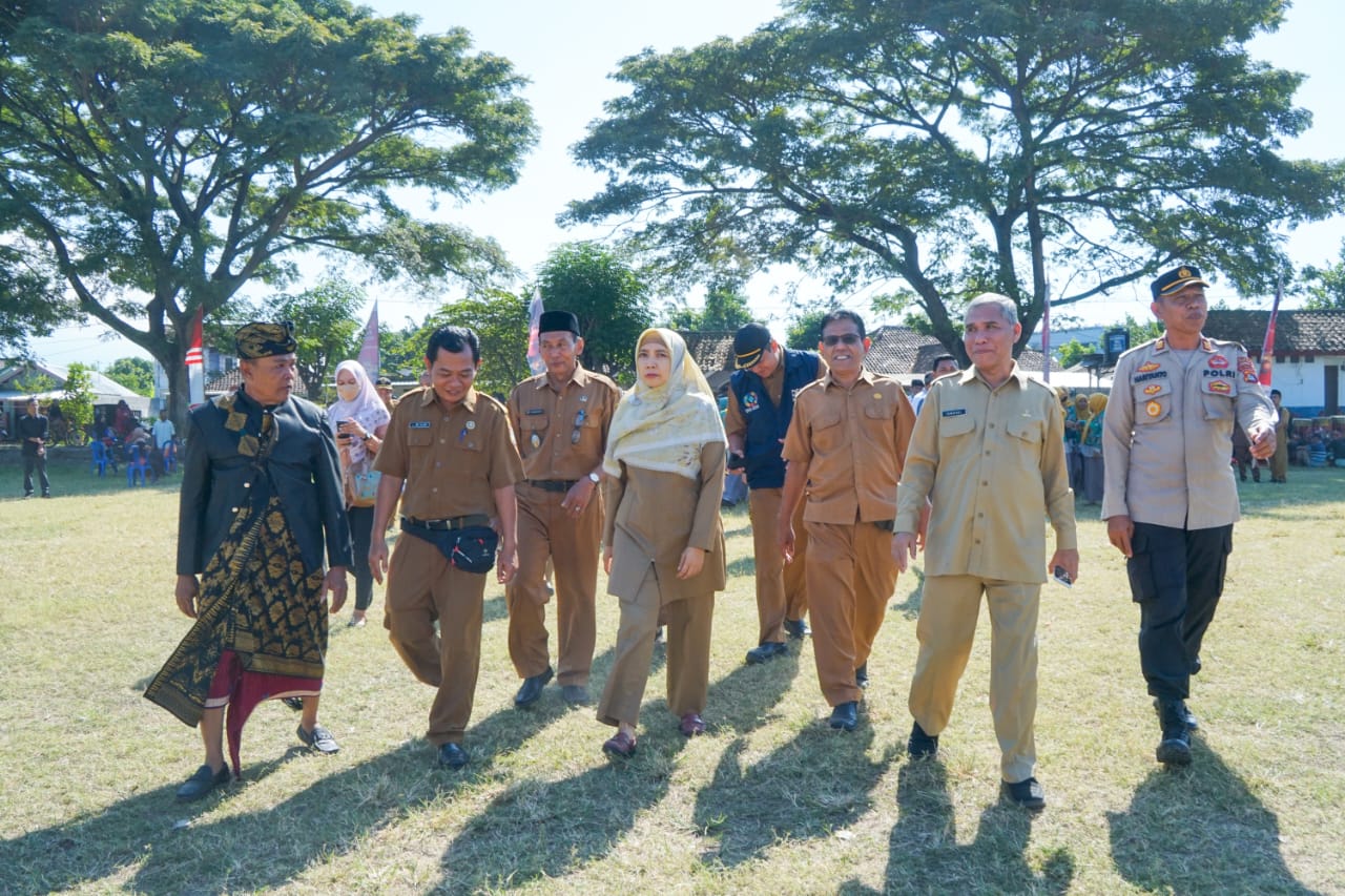 Selamatkan Generasi Bangsa, Wagub NTB Luncurkan Bakti Stunting di Pohgading
