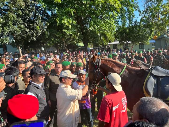 Kunjungi Kodim 1607 Sumbawa, Kemenhan RI Berikan 10 Motor Untuk Babinsa
