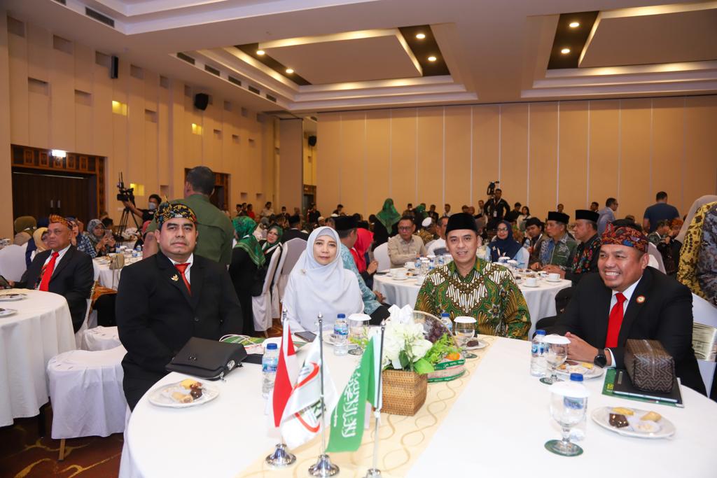 Lombok Tuan Rumah MUKERNAS AMPHURI 2023