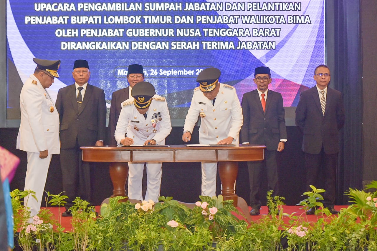 Pj Gubernur NTB Lantik Pj Bupati Lotim dan Walikota Bima