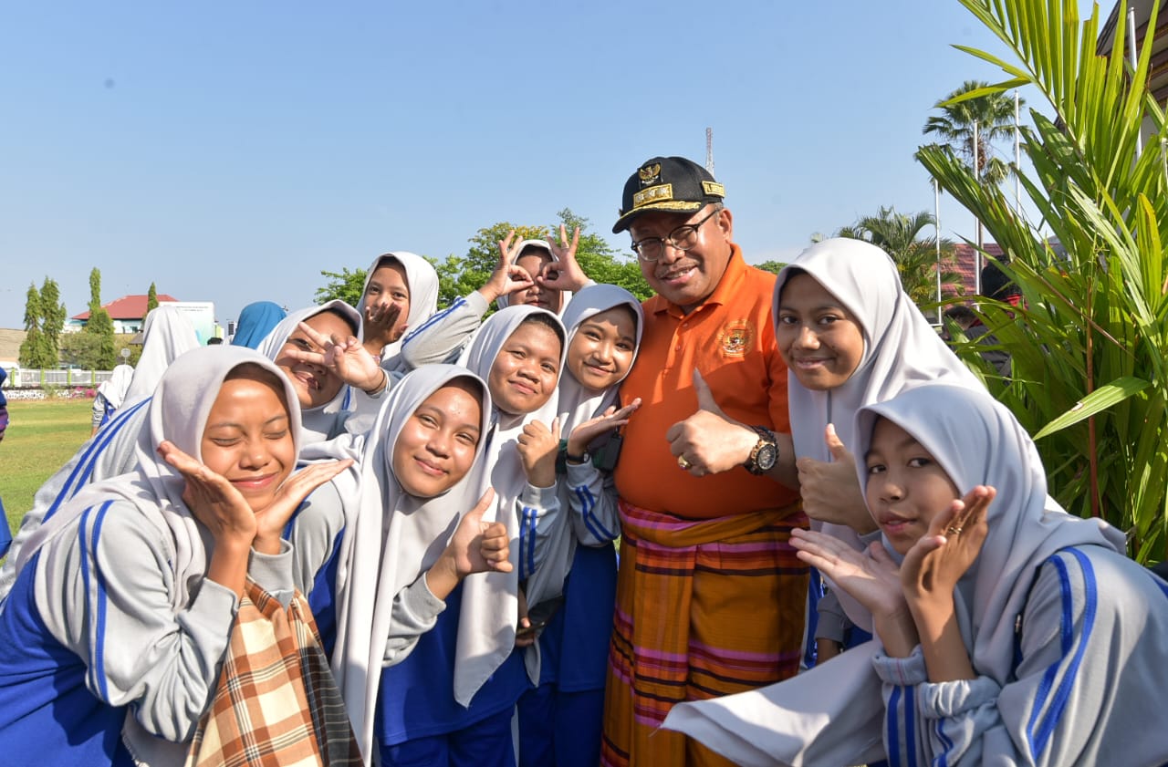 Jumat Salam hadir di Sumbawa, Sampaikan Program Pemerintah