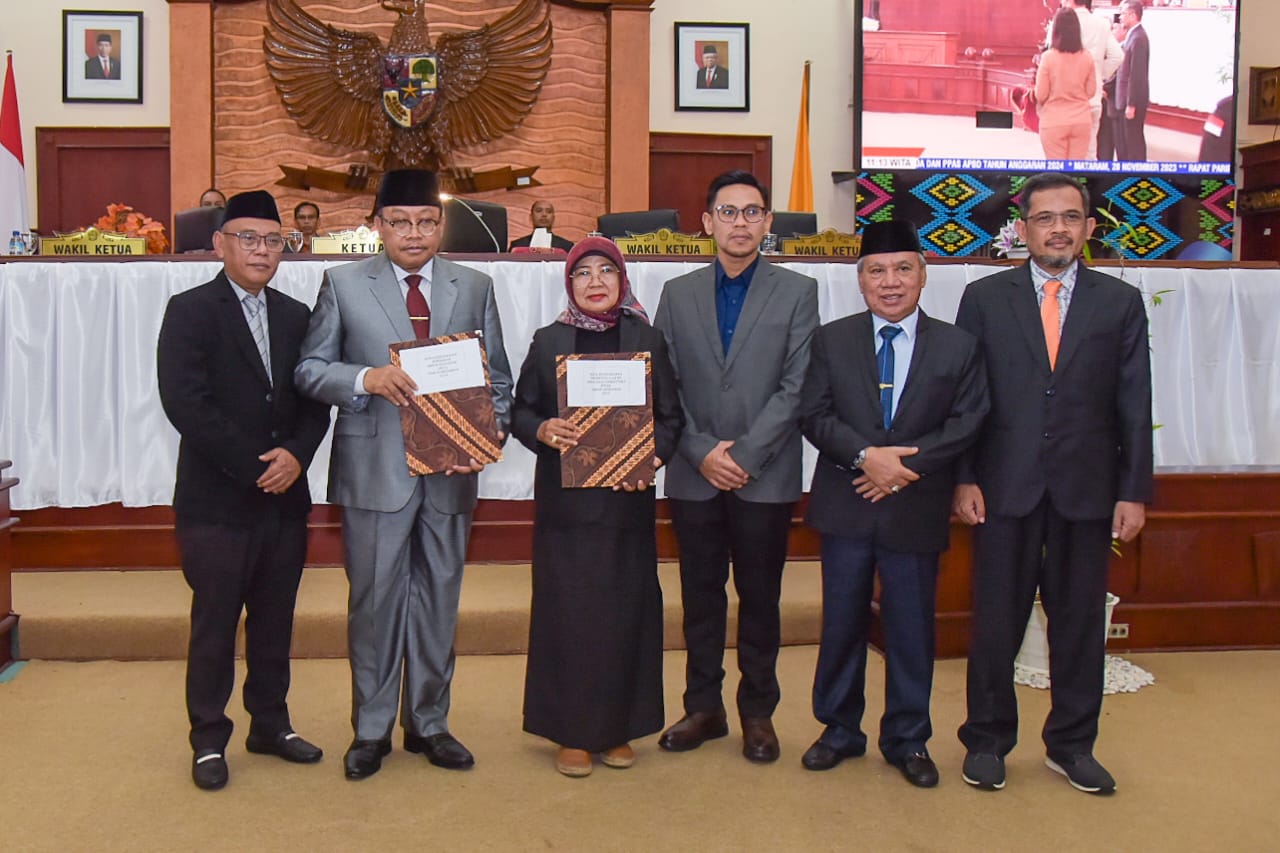 Pj Gubernur NTB Tandatangani Nota Kesepakatan KUA dan PPAS APBD Tahun 2024