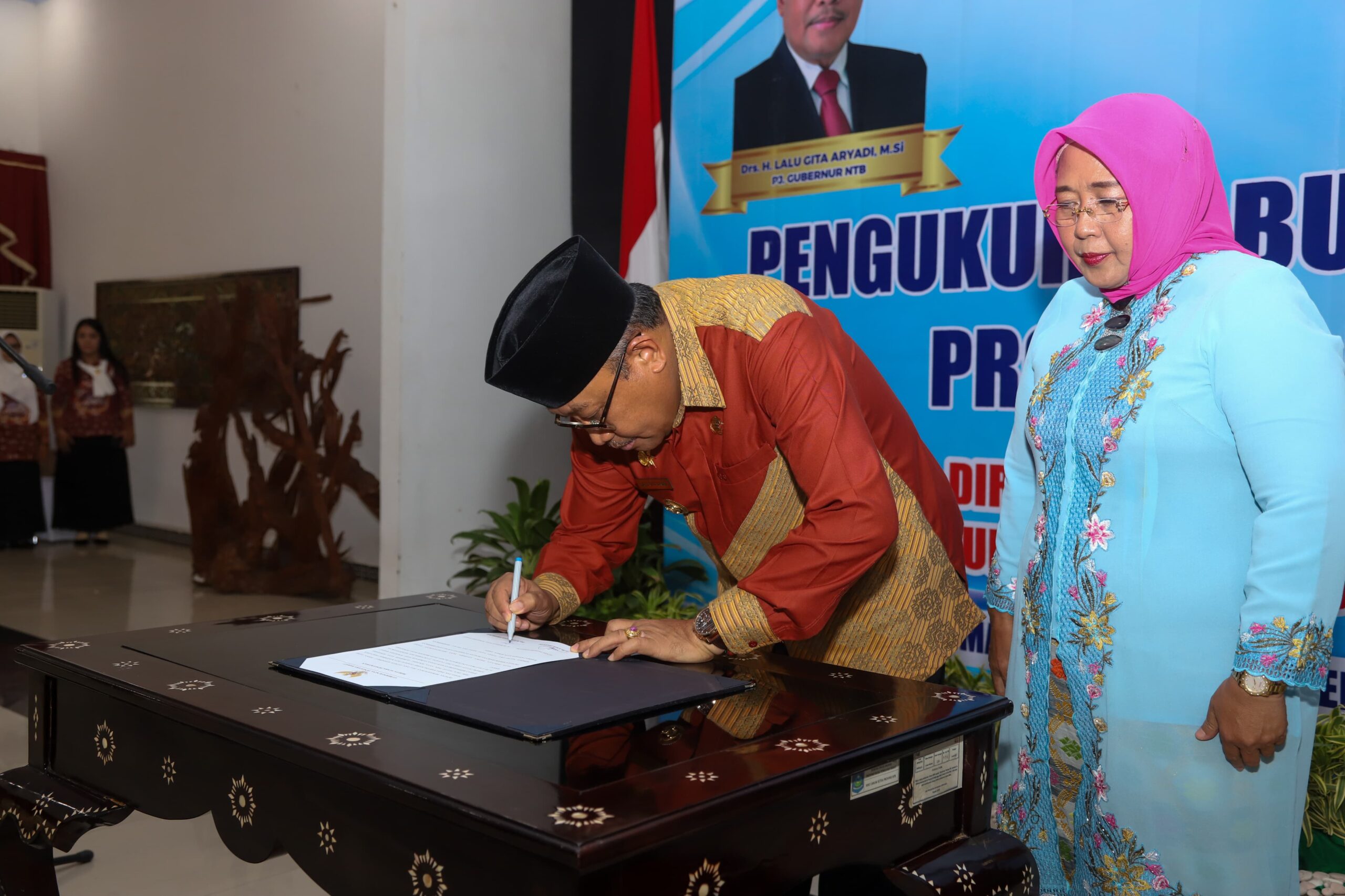 Pj Gubernur Kukuhkan Bunda PAUD Provinsi NTB