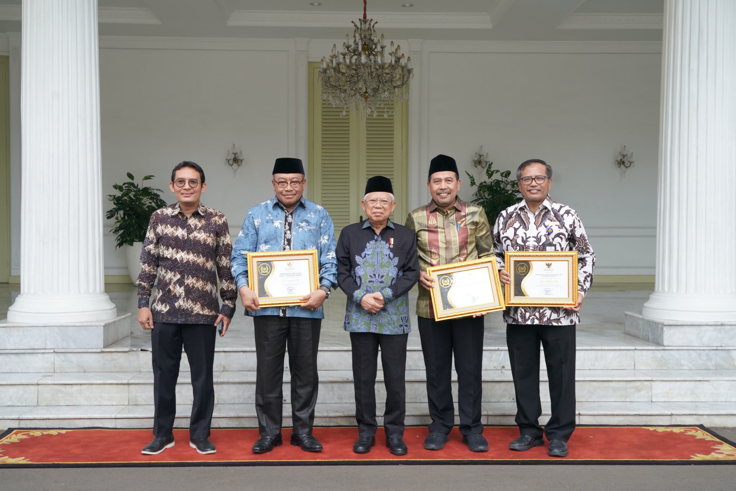 Lima Tahun Berturut-Turut, Pemprov NTB Raih Provinsi Informatif dari KIP RI