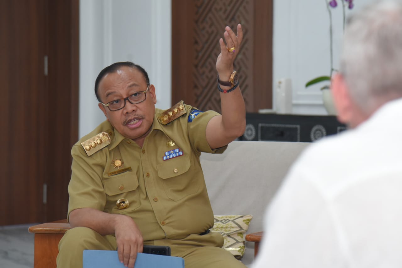 Pj Gubernur Miq Gita Terima Audiensi PT ESL